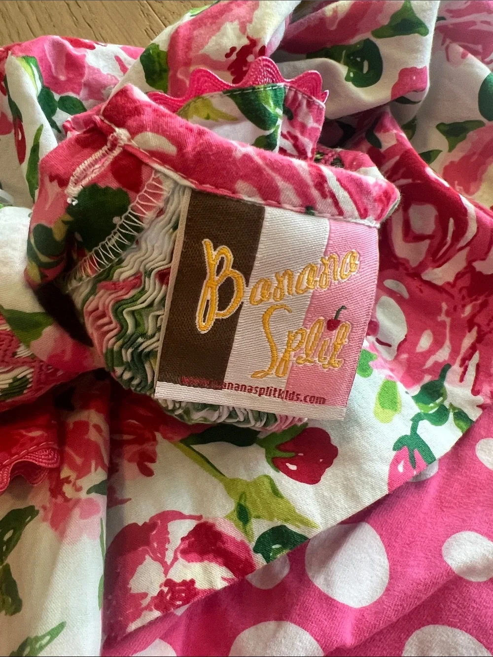 Size 18 month. Banana Split set.